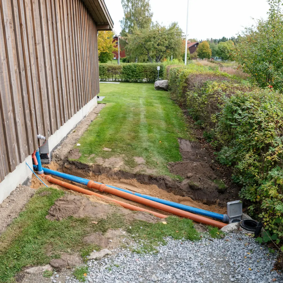 koppla kommunalt vatten avlopp strangnas sodermanland